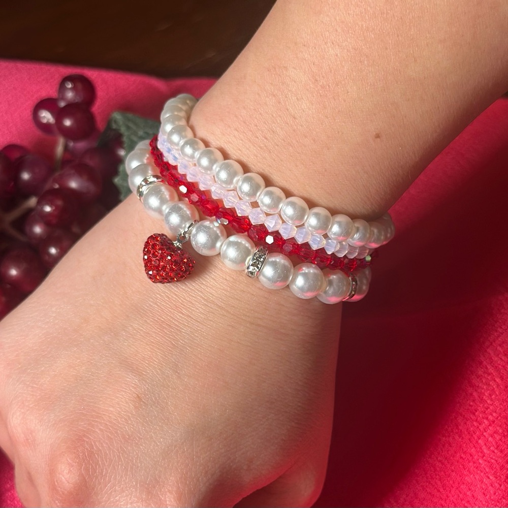 Elegant Red and White Pearl Bracelet with Heart Charm